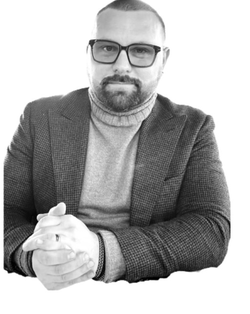 Steve Aivalis portrait